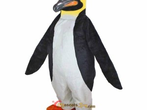 The History of Reindeer Mascots and Their Popularity