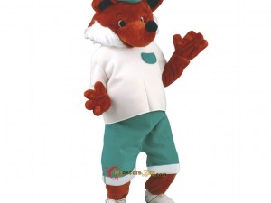 Interviews with People Who Wore Cat Mascot Costumes to Work