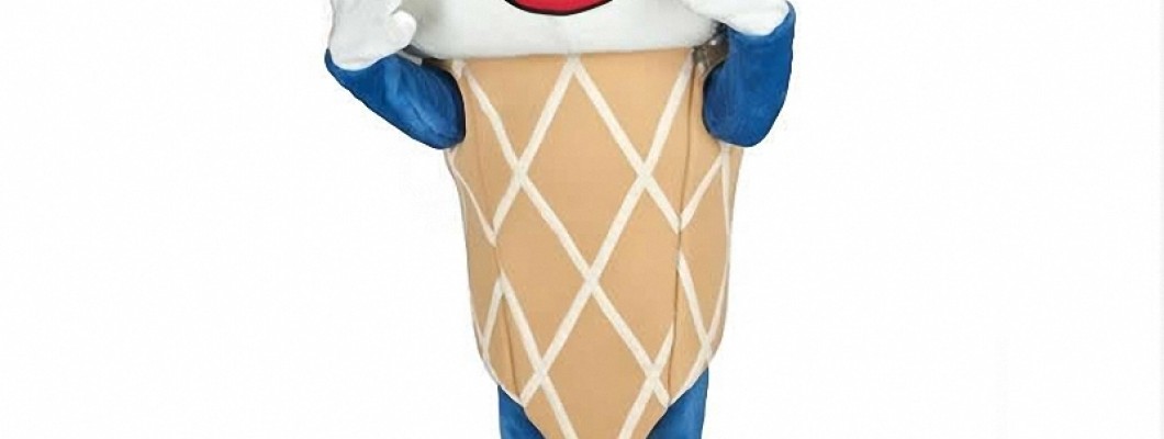 Customizing People Mascot Costumes: Adding a Personal Touch
