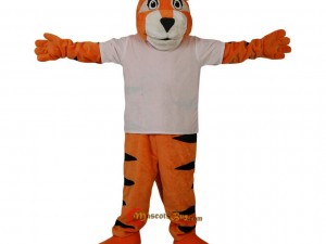 Enhancing Fan Experience with a Dynamic Wolf Mascot Performance