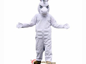 The Versatility of Fruit Mascot Costumes in Promotions